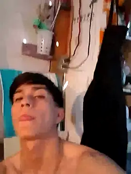 Snapshot of LUISSLEONN0958 chatting on September 14, 2025, 5:13 pm LUISSLEONN0958 online show from September 14, 2025, 5:13 pm