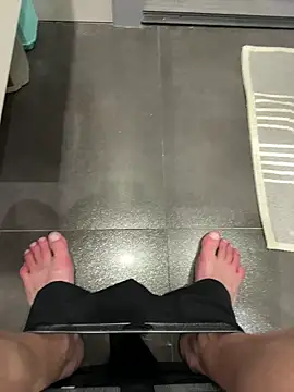 myPriority01 online show from November 8, 2025, 8:01 pm