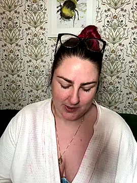 Snapshot of Lacey-BBW chatting on September 22, 2025, 8:15 pm Lacey-BBW online show from September 22, 2025, 8:15 pm