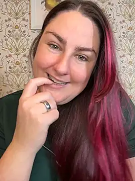 Snapshot of Lacey-BBW chatting on December 1, 2025, 10:21 pm Lacey-BBW online show from December 1, 2025, 10:21 pm