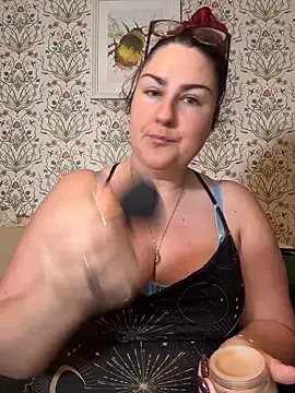 Snapshot of Lacey-BBW chatting on November 8, 2025, 11:19 pm Lacey-BBW online show from November 8, 2025, 11:19 pm