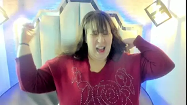  Emily rosee  online show from October 15, 2025, 11:29 am