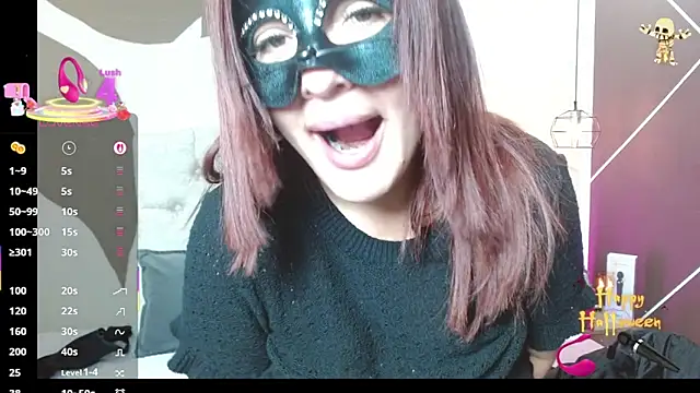 Snapshot of ScarletHott_ chatting on October 31, 2025, 11:51 am ScarletHott online show from October 31, 2025, 11:51 am