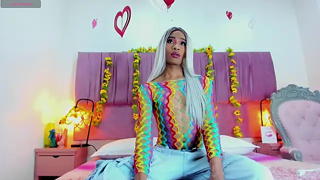 Snapshot of Keycesex chatting on February 24, 2026, 9:37 pm Keycesex online show from February 24, 2026, 9:37 pm