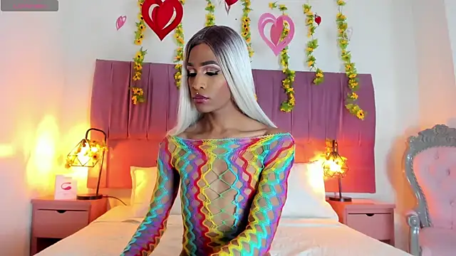 Snapshot of Keycesex chatting on February 10, 2026, 5:17 am Keycesex online show from February 10, 2026, 5:17 am