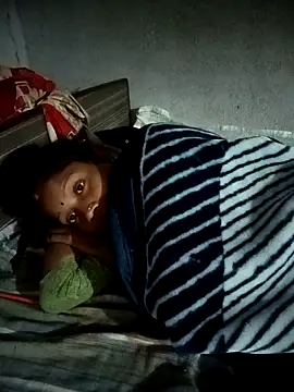 Snapshot of SEXY-MAHI4 chatting on December 20, 2025, 5:05 pm SEXY-MAHI4 online show from December 20, 2025, 5:05 pm