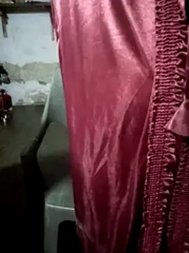 Snapshot of SEXY-MAHI4 chatting on November 8, 2025, 5:49 pm SEXY-MAHI4 online show from November 8, 2025, 5:49 pm