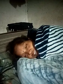 Snapshot of SEXY-MAHI4 chatting on November 19, 2025, 5:35 pm SEXY-MAHI4 online show from November 19, 2025, 5:35 pm