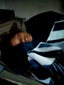 Snapshot of SEXY-MAHI4 chatting on November 18, 2025, 6:33 pm SEXY-MAHI4 online show from November 18, 2025, 6:33 pm