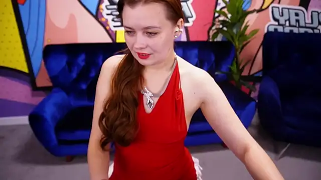 RedDoll  online show from November 18, 2025, 5:49 pm