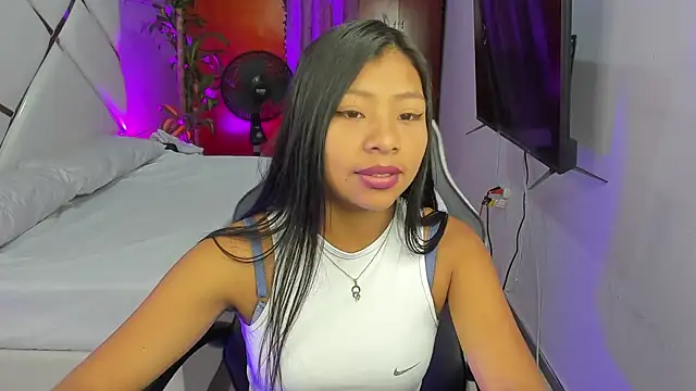 ValeriaJacobs online show from September 27, 2025, 2:45 pm