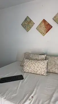 monnay520 online show from November 6, 2025, 4:49 am