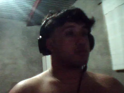 aburridoysolo online show from December 3, 2025, 10:31 pm