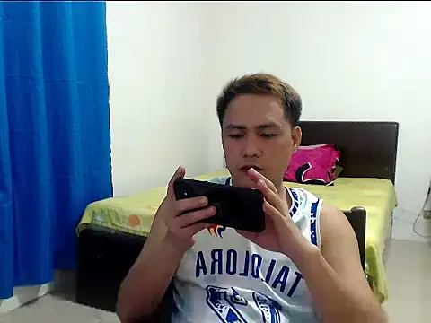 Snapshot of asianhottyboy chatting on June 3, 2026, 1:34 pm asianhottyboy online show from June 3, 2026, 1:34 pm