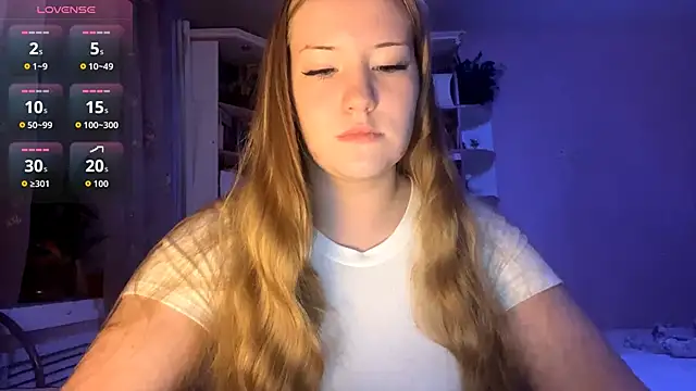 PandaFluff online show from October 7, 2025, 3:13 pm