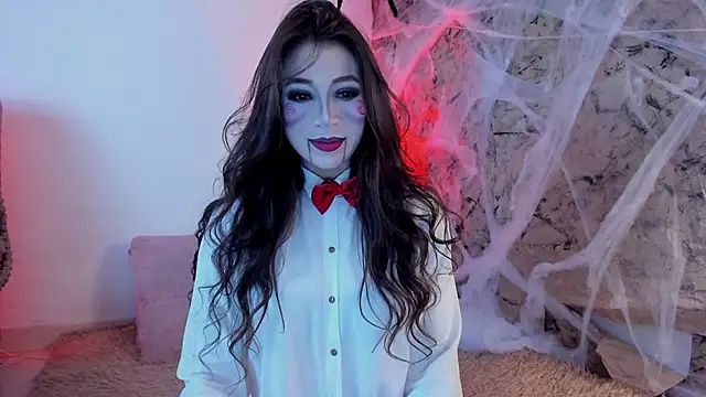 Snapshot of riley_bensongh chatting on October 26, 2025, 10:32 pm riley bensongh online show from October 26, 2025, 10:32 pm