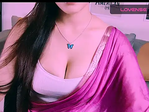 My Rose online show from September 18, 2025, 9:29 pm