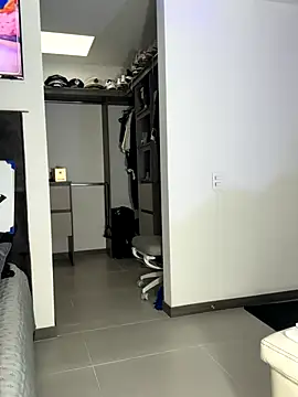 Andrew Johnnson online show from November 28, 2025, 7:25 pm