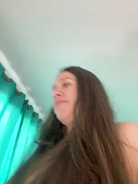 emma hot2006 online show from December 22, 2025, 7:36 pm