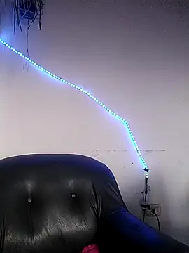 mimigoddesss online show from October 16, 2025, 9:12 pm