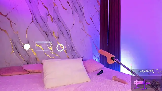 Emmiicute online show from January 9, 2026, 8:27 pm