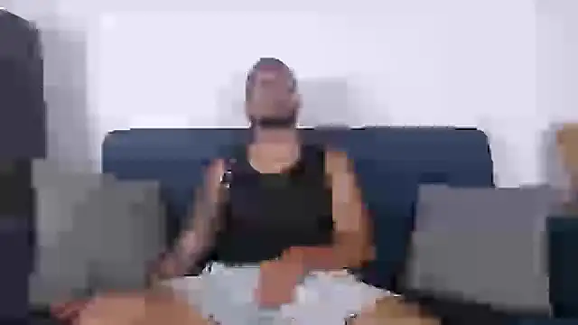 Snapshot of Eric_Evans1 chatting on October 16, 2025, 3:59 am Eric Evans1 online show from October 16, 2025, 3:59 am