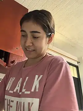 Snapshot of miaftmax chatting on November 13, 2025, 6:34 pm miaftmax online show from November 13, 2025, 6:34 pm