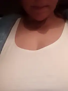 Cassandrina1 online show from October 23, 2025, 4:00 am