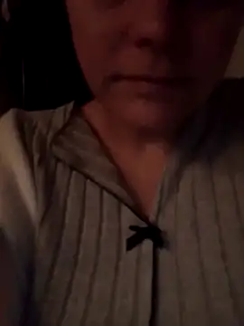 Cassandrina1 online show from November 12, 2025, 4:49 am