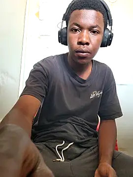 sweetdickboy2 online show from March 16, 2026, 11:25 am