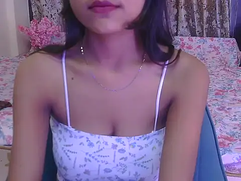 hoty-priya online show from February 14, 2026, 5:07 am