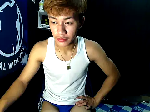 naughtyboyloy 0 online show from October 16, 2025, 5:49 am