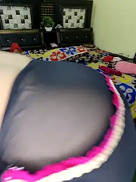 PRIYA 22 online show from November 22, 2025, 7:18 am