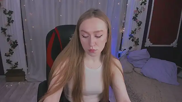 Snapshot of -Seava chatting on November 6, 2025, 5:17 pm -Seava online show from November 6, 2025, 5:17 pm