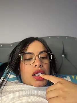 Melissa coch online show from May 22, 2026, 9:24 pm
