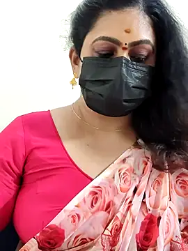 Sweetie swetha37 online show from December 15, 2025, 8:14 pm