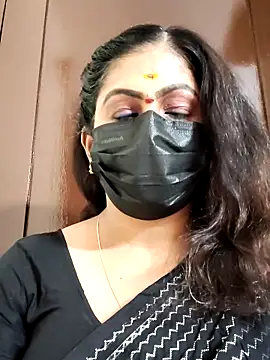 Sweetie swetha37 online show from September 15, 2025, 8:04 am