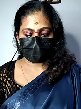 Snapshot of Sweetie_swetha37 chatting on October 16, 2025, 7:00 pm Sweetie swetha37 online show from October 16, 2025, 7:00 pm