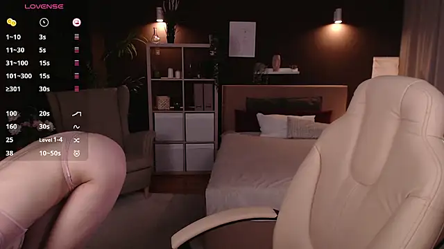 Snapshot of Keke_Pallmer chatting on September 17, 2025, 7:43 am Keke Pallmer online show from September 17, 2025, 7:43 am