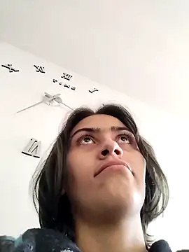 Snapshot of Crystal_Star_ chatting on November 29, 2025, 9:37 pm Crystal Star online show from November 29, 2025, 9:37 pm