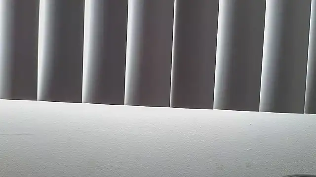 Snapshot of Crystal_Star_ chatting on November 9, 2025, 2:54 pm Crystal Star online show from November 9, 2025, 2:54 pm