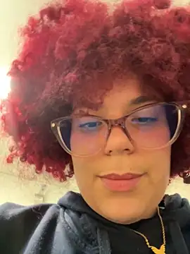 Enyagleam  online show from October 10, 2025, 2:51 pm