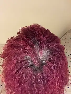 Enyagleam  online show from December 4, 2025, 2:54 am