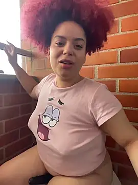 Snapshot of Enyagleam_ chatting on February 7, 2026, 10:29 pm Enyagleam online show from February 7, 2026, 10:29 pm