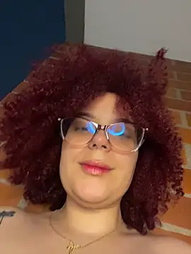 Snapshot of Enyagleam_ chatting on January 10, 2026, 2:40 am Enyagleam online show from January 10, 2026, 2:40 am