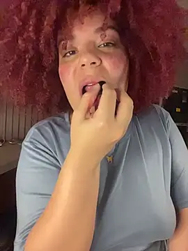 Enyagleam  online show from March 4, 2026, 1:35 am