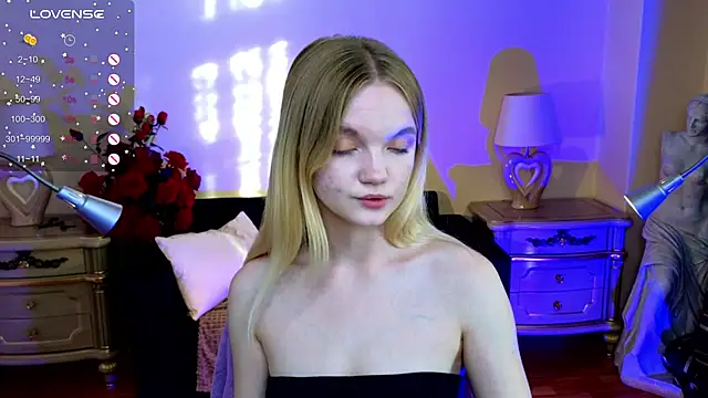 RosesKate online show from October 9, 2025, 4:24 am