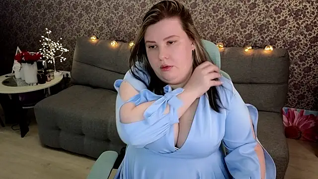 Snapshot of Lillit__ chatting on September 9, 2025, 8:29 pm Lillit online show from September 9, 2025, 8:29 pm