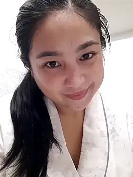 Snapshot of Minn-cute chatting on November 2, 2025, 3:00 am Minn-cute online show from November 2, 2025, 3:00 am