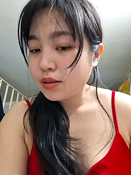 Snapshot of Minn-cute chatting on February 26, 2026, 4:23 am Minn-cute online show from February 26, 2026, 4:23 am